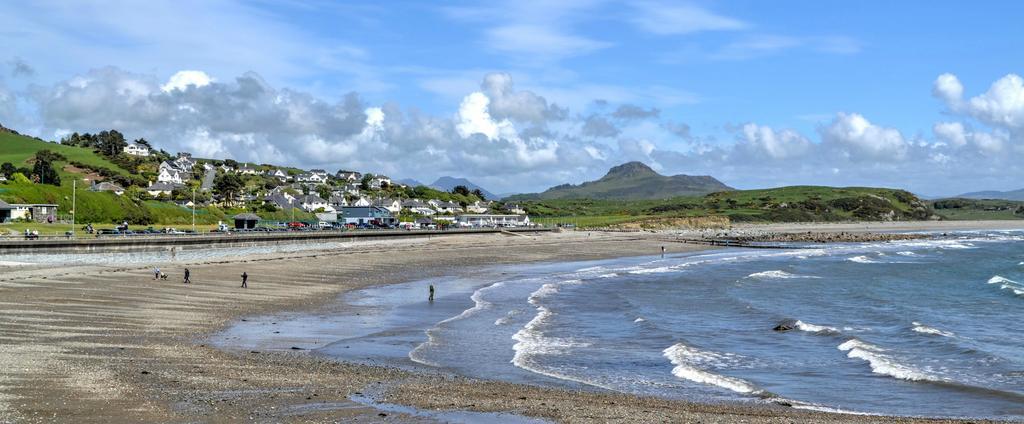 Lion Hotel & Studio Apartments Criccieth Exterior foto