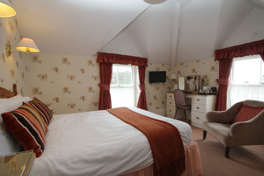 Lion Hotel & Studio Apartments Criccieth Exterior foto